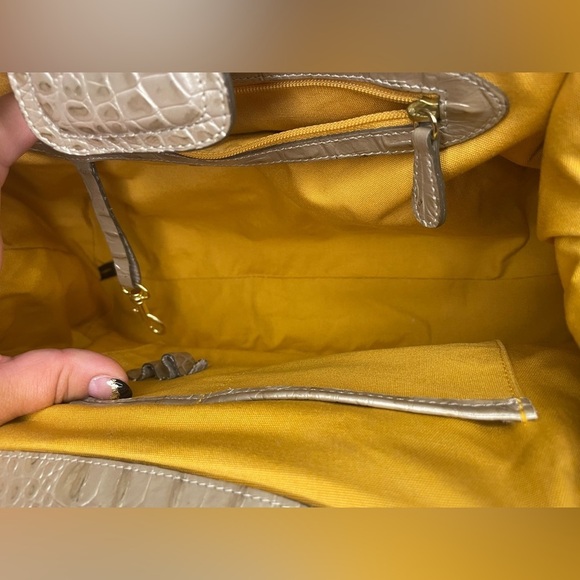 BRAHMIN Metallic Handbag w/Original Crossbody Shoulder Strap, EUC - Picture 10 of 14